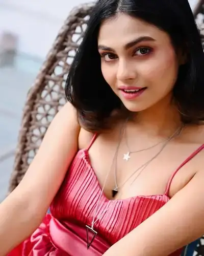 Escort Service Munnar
